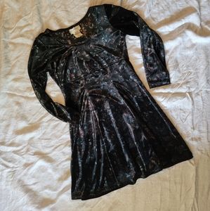 🎩 Vintage Molly Malloy Floral Black Velvet Skater Dress